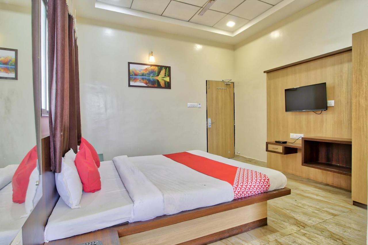 Oyo 61311 Maharaja Agrasen Resort And Lodging Buldhana Luaran gambar